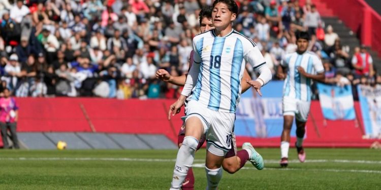 Golazo y agónico triunfo de la Selección Argentina ante Perú para meterse en la final de Juegos Suramericanos
