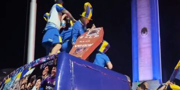 «QEPD…»: polémica por los festejos de los jugadores de Rosario Central contra Juan Sebastián Verón