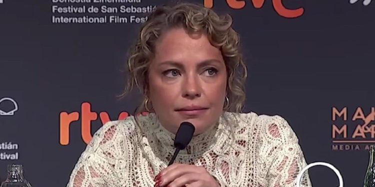 La crítica de Dolores Fonzi al gobierno de Javier Milei en San Sebastián: «Gente desalmada»