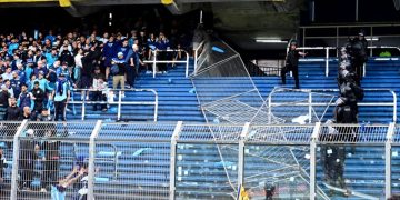Represión en la previa de Boca vs. Racing: hinchas con entrada afuera y balas de goma en la tribuna