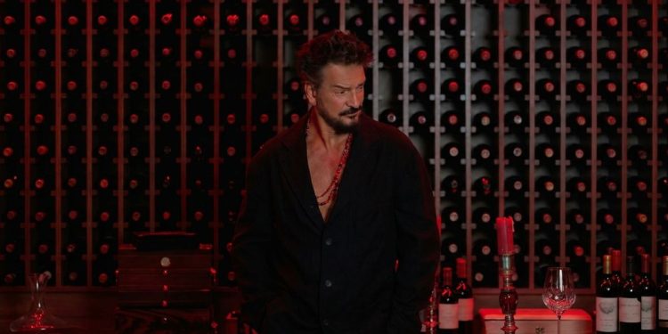 Ricardo Arjona lanzará «Amor factura» junto a Grupo Firme