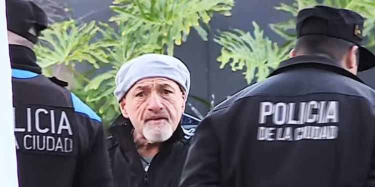 Gustavo Sofovich protagonizó un choque en Palermo y se montó un fuerte operativo de seguridad