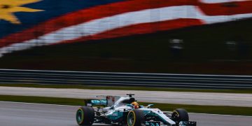 Video: la vuelta de Hamilton que permite descubrir todos los secretos del circuito de Sepang