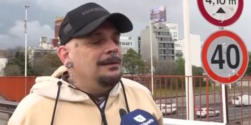 Un hincha de Platense fue al estadio sin saber que el partido ante Newell’s era a puertas cerradas