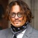 Johnny Depp debutó como escultor gracias a su hijo
