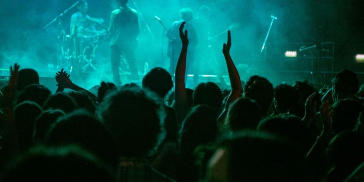 El Konex cumple 20 años y lo festeja con una noche especial junto a grandes figuras de la música