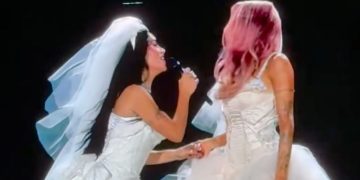Los mejores memes de Lali Espósito y Tini Stoessel en el show de River