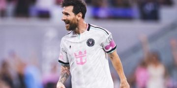 Casi olímpico y golazo: el show de Lionel Messi no le alcanzó al Inter Miami frente al Nashville SC