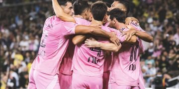 Pese al golazo de Lionel Messi, Inter Miami cayó sobre la hora ante Colombus Crew por la MLS