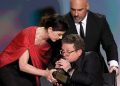 Michael J. Fox recibió un premio humanitario en los Premios Emmy 2026