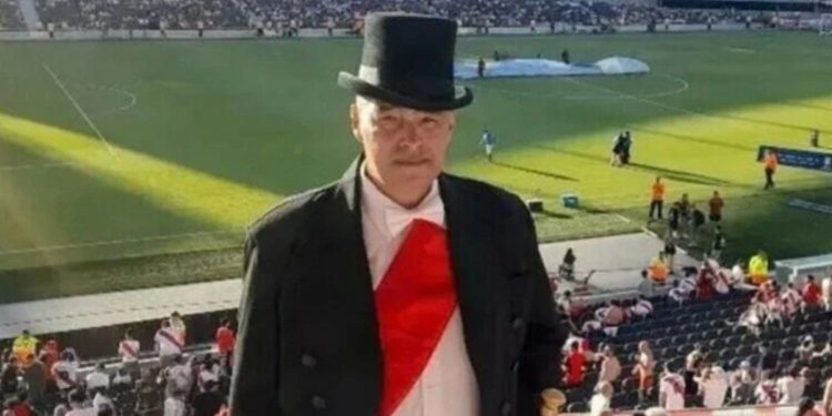 Murió el histórico hincha de River que iba al Monumental con galera y bastón