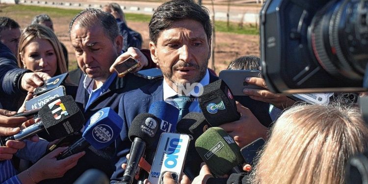 Pullaro, sobre su candidatura a la reelección en 2027: «No tengo claro que vaya a ser nuevamente candidato a gobernador»