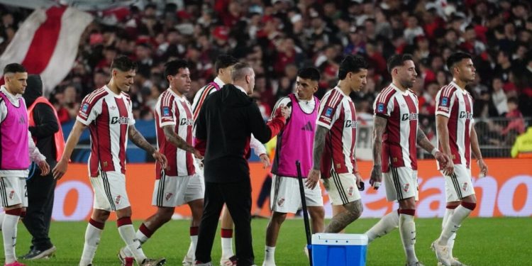 Preocupante racha en River: el dato que expone la falta de reacción ante la adversidad