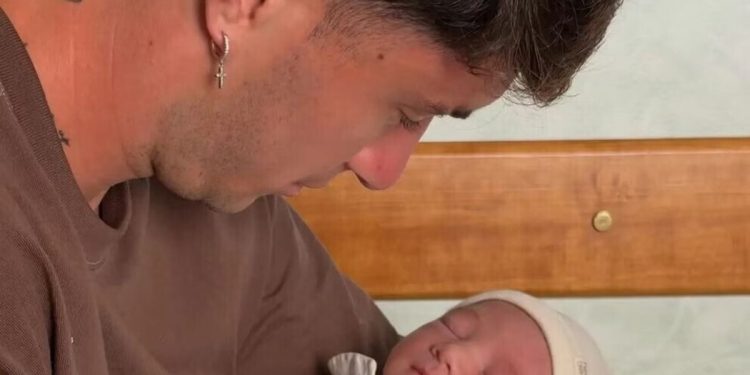Matías Soulé fue papá por primera vez en plena fecha FIFA con la Selección Argentina