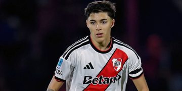 La clausula particular que acordaron River y Vélez por la transferencia de Tobías Andrada