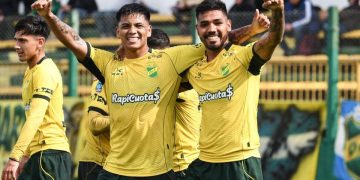 Defensa y Justicia goleó 3-0 a San Lorenzo, que por ahora está afuera de los playoffs