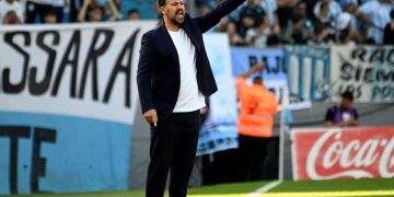 Cristian Fabbiani apuntó contra el fútbol argentino: «Te pagan un mes y cuatro no»