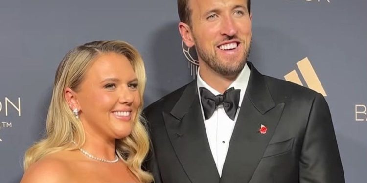 La tierna dedicatoria de Harry Kane a su esposa tras ganar el Balón de Oro: «Mi mejor amiga»