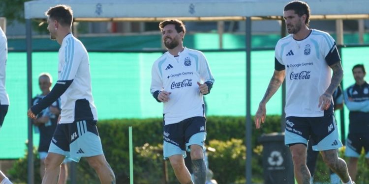 Emoción en la Selección Argentina: así fue el último entrenamiento de Lionel Messi previo a su despedida