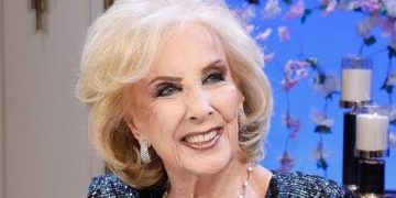 Mirtha Legrand reapareció tras su internación y compartió una tierna foto familiar por el Día de la Madre