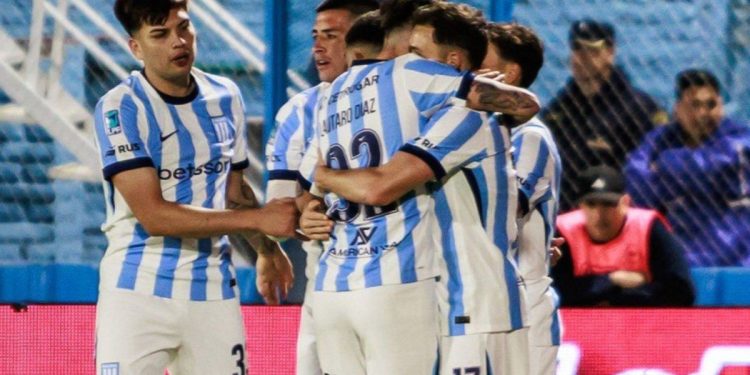 Racing busca la recuperación: venció 2-1 a Estudiantes en Río Cuarto
