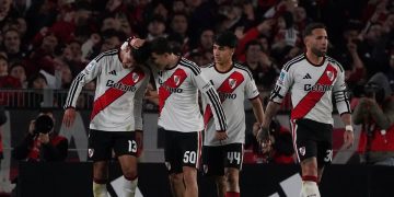 River venció 1-0 a Racing en el Monumental y llega entonado al Superclásico