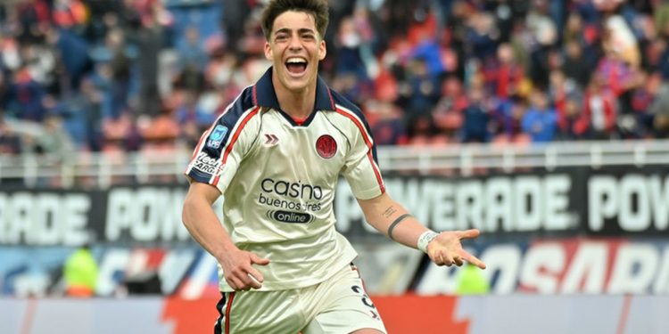 San Lorenzo le ganó a Riestra y logró el primer triunfo de Insua desde su regreso