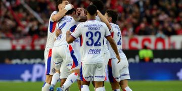 San Lorenzo venció a Estudiantes con un golazo agónico de Gulli