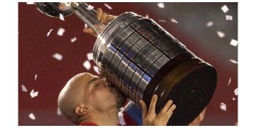La mística de Estudiantes de La Plata: cuántas finales de Copa Libertadores jugó y cómo le fue en cada una